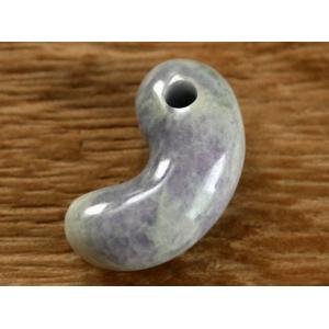 糸魚川翡翠勾玉 M05893 浅葱 作 31mm*19mm*13mm 糸魚川産 ヒスイ製