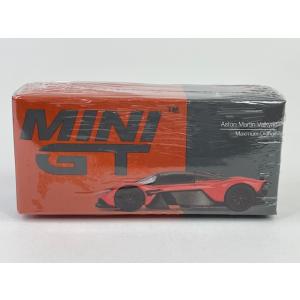 MINI GT MGT00157-R ランドローバー ディフェンダー 110 Korlantas