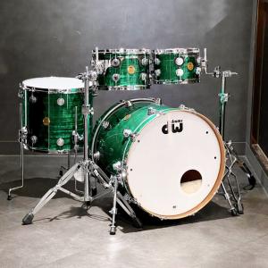 dw Jazz Series 4pc Drum Kit [BD22，FT16，TT12＆10][Emerald Onyx Finish Ply]｜ikebe-revole