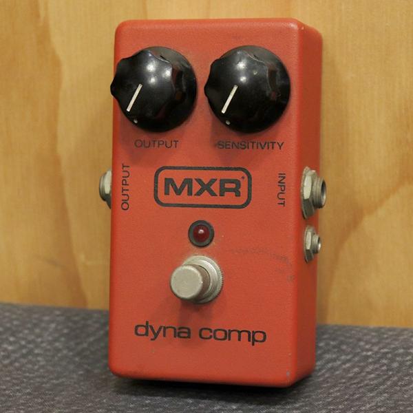 MXR Dyna Comp Block Logo late&apos;80