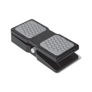 新同美品　studiologic 3本フットペダル　SLP3-D StudiologicのフットペダルSLP3-Dをご紹介いたします。