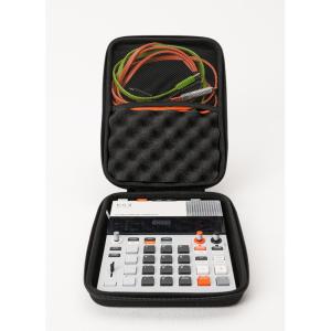 OP-1 シンセサイザー 専用ケース付き TEENAGE ENGINEERING OP-1 シンセサイザー 専用ケース付き
