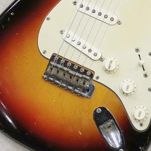 Fender USA VINTAGE Stra...の詳細画像5