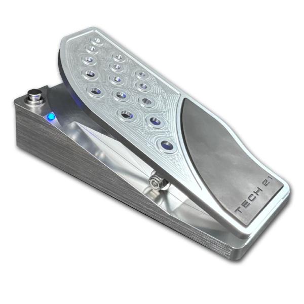 TECH21 【WEB限定在庫処分セール】 Killer Wail v2