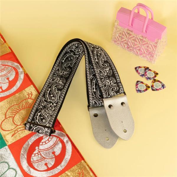 tsundrum_chan ペイズリーギターストラップ　ブラック