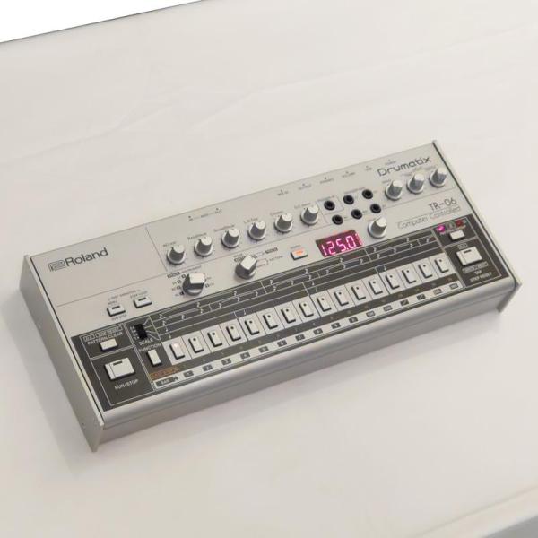Roland USED 中古【先取り大特価セール】TR-06 Drumatix (Boutiqueシ...