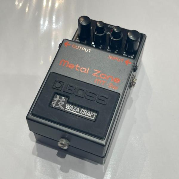 BOSS USED 中古 MT-2W 技 Metal zone ディストーション
