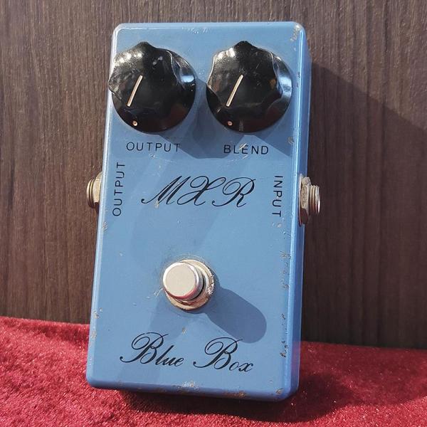MXR VINTAGE Blue Box Script Logo '76