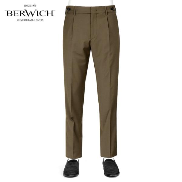 ベルウィッチ BERWICH ／国内正規品／ 26SS ウールストレッチトロピカルシャーリング1プリ...
