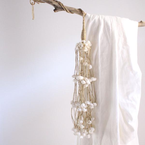 shell tassel decor