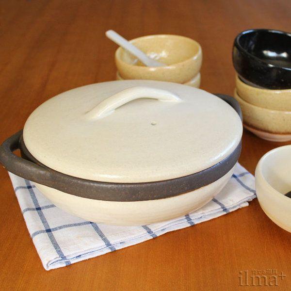 4th-market カセロラ 8号鍋 白／茶 土鍋 2〜3人用 ギフト ご結婚のお祝い