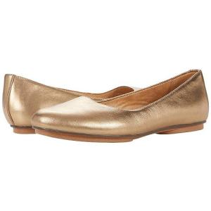 Naturalizer ナチュラライザー レディース 女性用 シューズ 靴 フラット Maxwell - Light Gold Metallic Leather｜ilovela