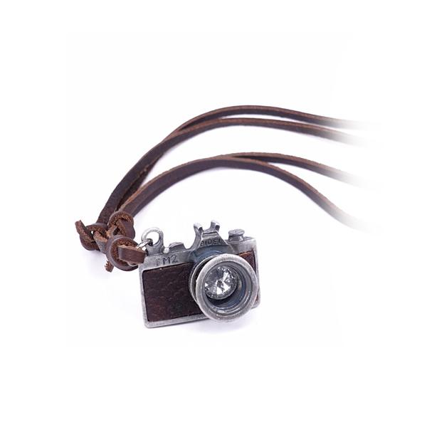 SALE カメラ チャーム 牛革 ストラップ レザー ネックレス 一眼