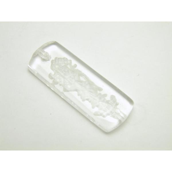 八大観音 不動明王 水晶素彫りプレート 穴あり一粒売りビーズ