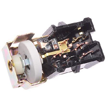 Standard Motor Products DS199 ヘッドライト スイスク 輸入品