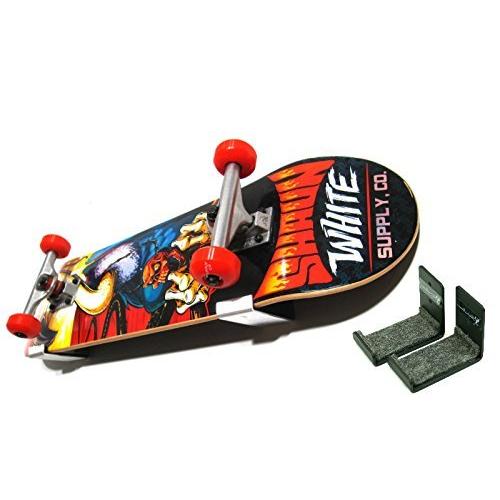 【並行輸入品】Naked Skate | Skateboard Wall Rack | Black ...