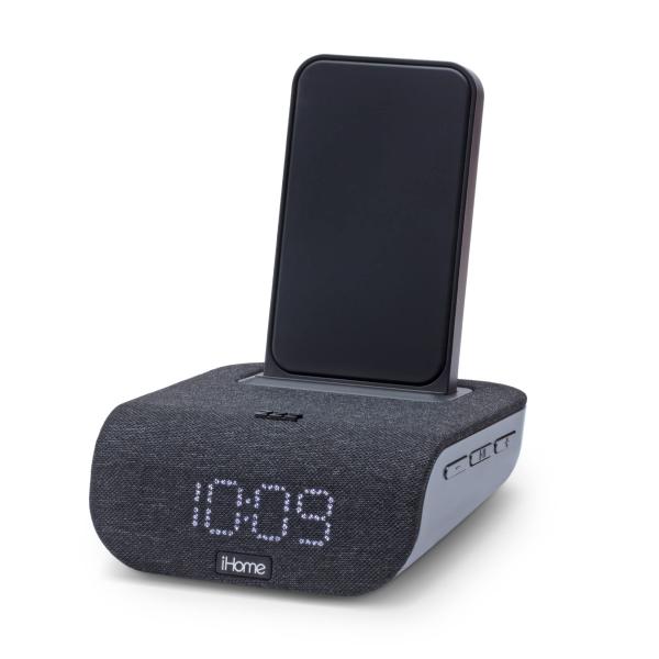 【並行輸入品】iHome Alarm Clock with Wireless Charging, U...