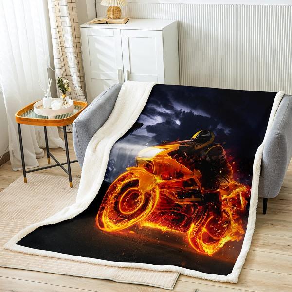 【並行輸入品】Burning Motorcycle Bed Blanket Cool Motorcy...