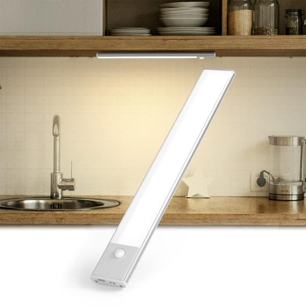 【並行輸入品】LED Motion Sensor Cabinet Light   Under Cou...