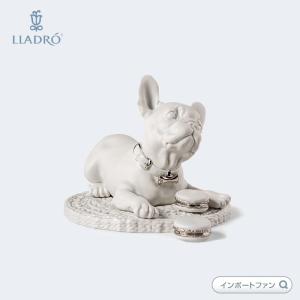 LLADRO（リヤドロ） パグとキャンディー 子犬 01009689 LLADRO ギフト