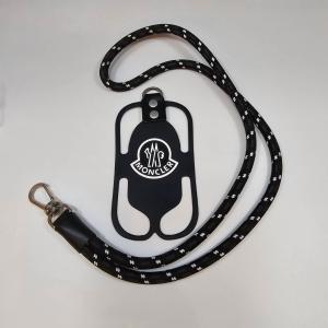 MONCLER　 スマートフォンホルダー　NECK PHONE CASE｜importleon