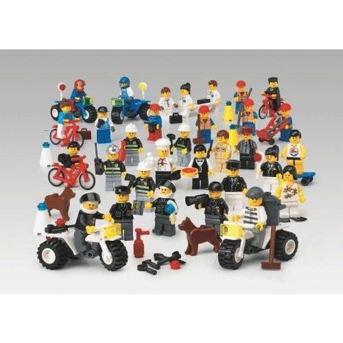LEGO 9247 Community Workers(レゴ コミュニティ・ワーカーズ)