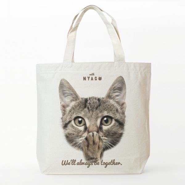 with NYAGO 猫 トートバッグ [ NYAGO ソラちゃん 肉球をペロペロするにゃ~。 - ...