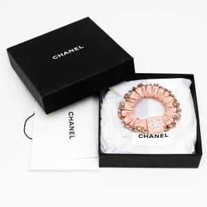中古品　シャネル　ココマーク　シュシュ　レザー　ピンク　シャンパンゴールド　ヘアゴム　ヘアアクセサリー　ヘアゴム ヘアアクセサリー　A22S