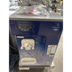 2018年製・美品 NISSEI／ニッセイ ソフトクリームサーバー NA-9524AE