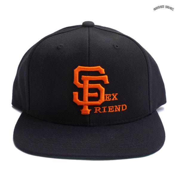 送料無料 COUCH LOCK SNAPBACK CAP BLACK