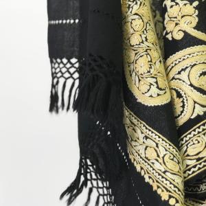 InDream アーリ刺繍ストール 黒 アイボ...の詳細画像1