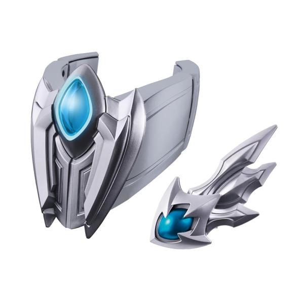 [バンダイ] DXウルティメイトブレスレット&amp;ニュージェネブローチ