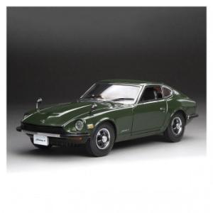 サンスター 1/18スケール フェアレディ Z (S30) 70 ダークグリーン RHD 3514R