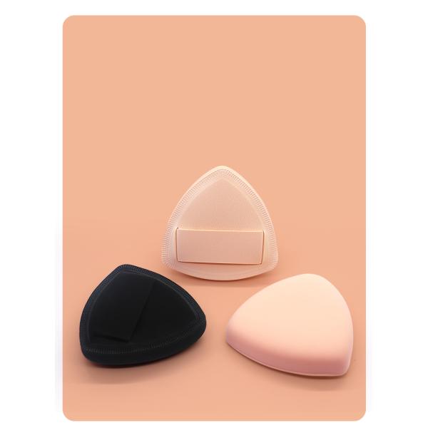 INNI マシュマロパフ 乾湿兼用／大サイズ 高級なRubycell素材を使用し 三角形デザイン柔ら...