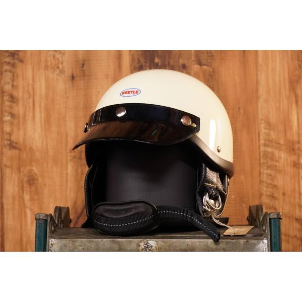 BEETLE SHORTY  Ivory