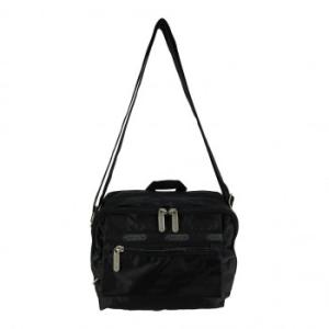 優美社　4R09-00　A.O.T （エーオーティー） フロントファスナー付多機能ショルダー  ブラ...