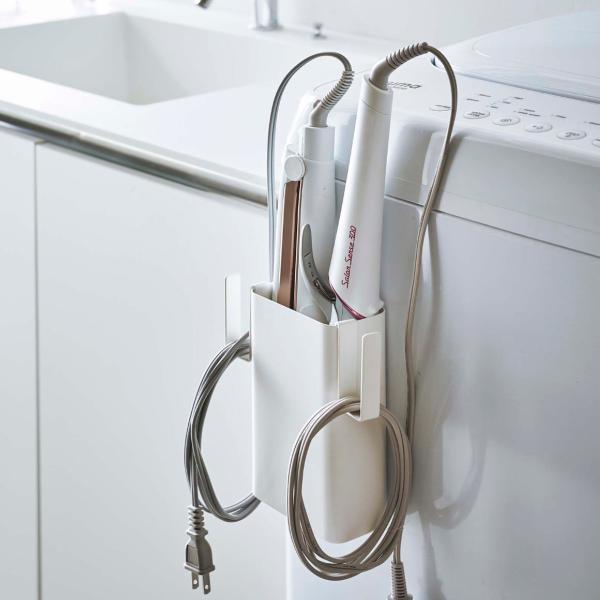 山崎実業 Plate マグネット仕切り付きヘアーアイロンホルダー プレート （ 4903208053...