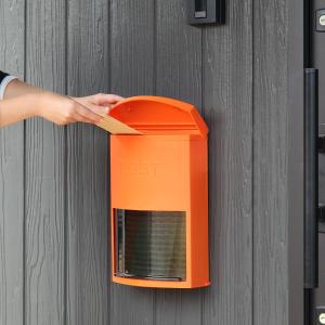 特価 郵便ポスト 壁掛け かるプラポスト ワイドタイプ オレンジ （ 壁付け ポスト 郵便受け レターパック 軽い 軽量 プラスチック ）｜interior-palette