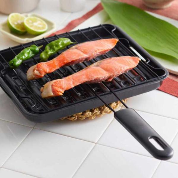 魚焼き網 ガス火専用 セラグリル ホーロー加工 M （ 直火 魚焼きアミ 魚焼き器 焼きアミ 焼きあ...