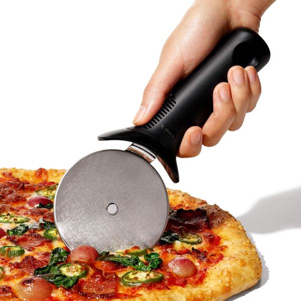 OXO ピザカッター Good Grips （ オクソー ピザナイフ ロールカッター ピザ切り ピザ...