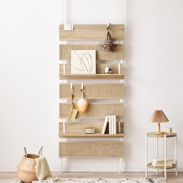 突っ張り ウォールラック 幅80cm ラタン調 木目調 ラダーラック 棚板2枚 フック付 （ つっぱ...