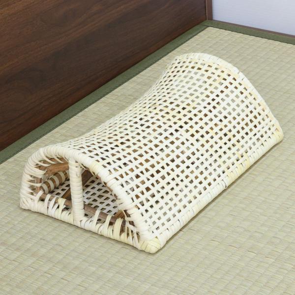 籐 まくら 半円タイプ 20×30cm 天然素材 （ ムレにくい 通気製 ひんやり 涼しい 低め ラ...