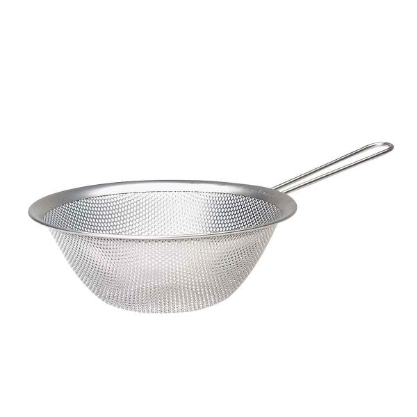 柳宗理 手付きざる 19cm パンチングストレーナー （ ざる ザル 水切りザル ステンレス製 取っ...