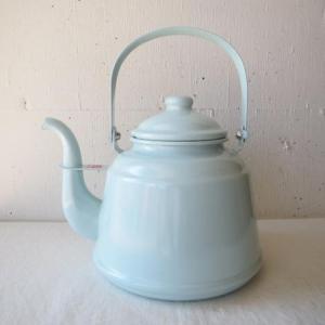 HEARTH DESIGN / RETRO HORO KETTLE 2.3L / GREENハース　デザイン / レトロ　ホーロー　ケトル　２．３Ｌ / グリーンRTK-03やかん/ポット/ホーローケトル/ほう｜interiorspace