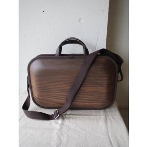 木のバッグ モナッカ monacca kaku （プレーン） 木製 カバン 日本製