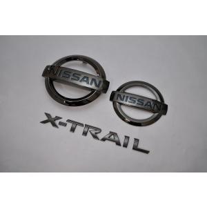 NISSAN X-TRAIL 31系 ピアノブラック　エンブレムラプター塗装 NISSAN X-TRAIL 31系 ピアノブラック エンブレムラプター塗装
