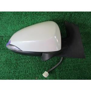 アクア DAA-NHP10 右サイドミラー S 1NZ-FXE CVT 082  トーカイ TR10...