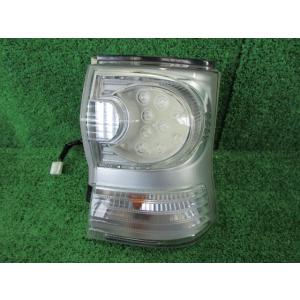 タント DBA-L375S 右テールランプ カスタムX KF-VE CVT X07  トウカイ 20...