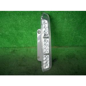 アイシス DBA-ZGM10W 右テールランプ プラタナ Vセレクション 2ZR-FAE CVT 2...