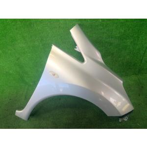 ノート DBA-E12 右Fフェンダー X HR12DE CVT K23    F3100-3VAM...